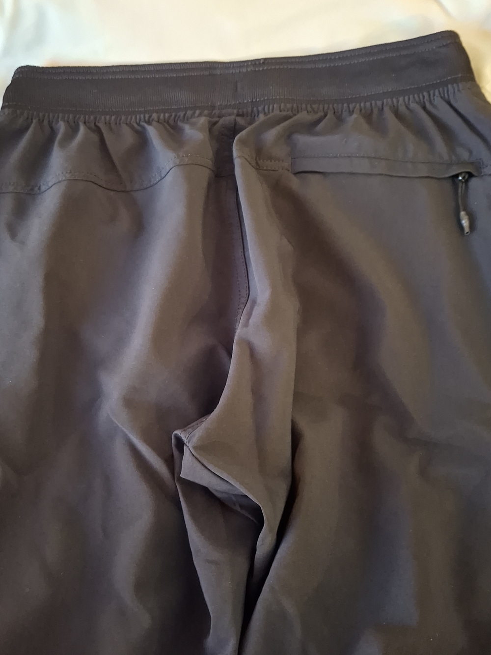 Cherokee Infinity Men's Black Drawstring Scrub Joggers with Side Pockets - Picture 8 of 8